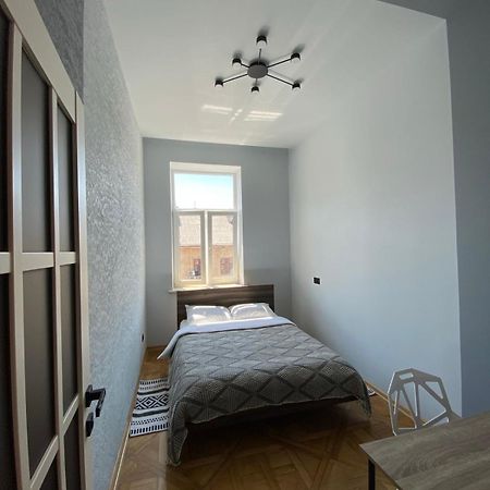 3 Bedrooms Apartment On Nasypna 3 Lvov Exteriér fotografie